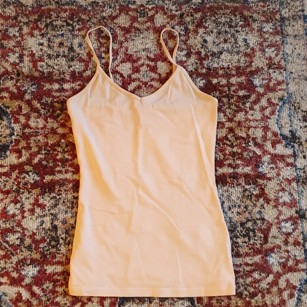 Forever 21 cank camisole medium ivory peach color